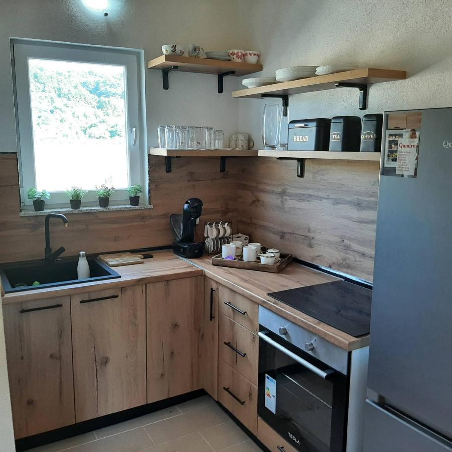 Holiday Home Dani Bihać エクステリア 写真
