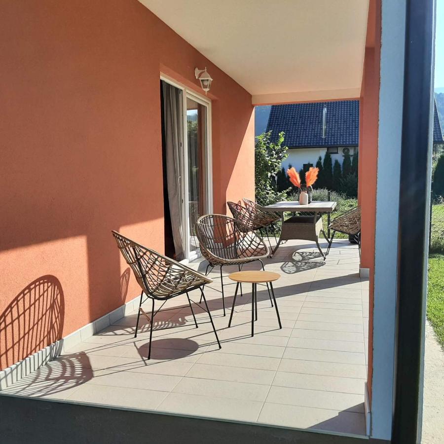 Holiday Home Dani Bihać エクステリア 写真