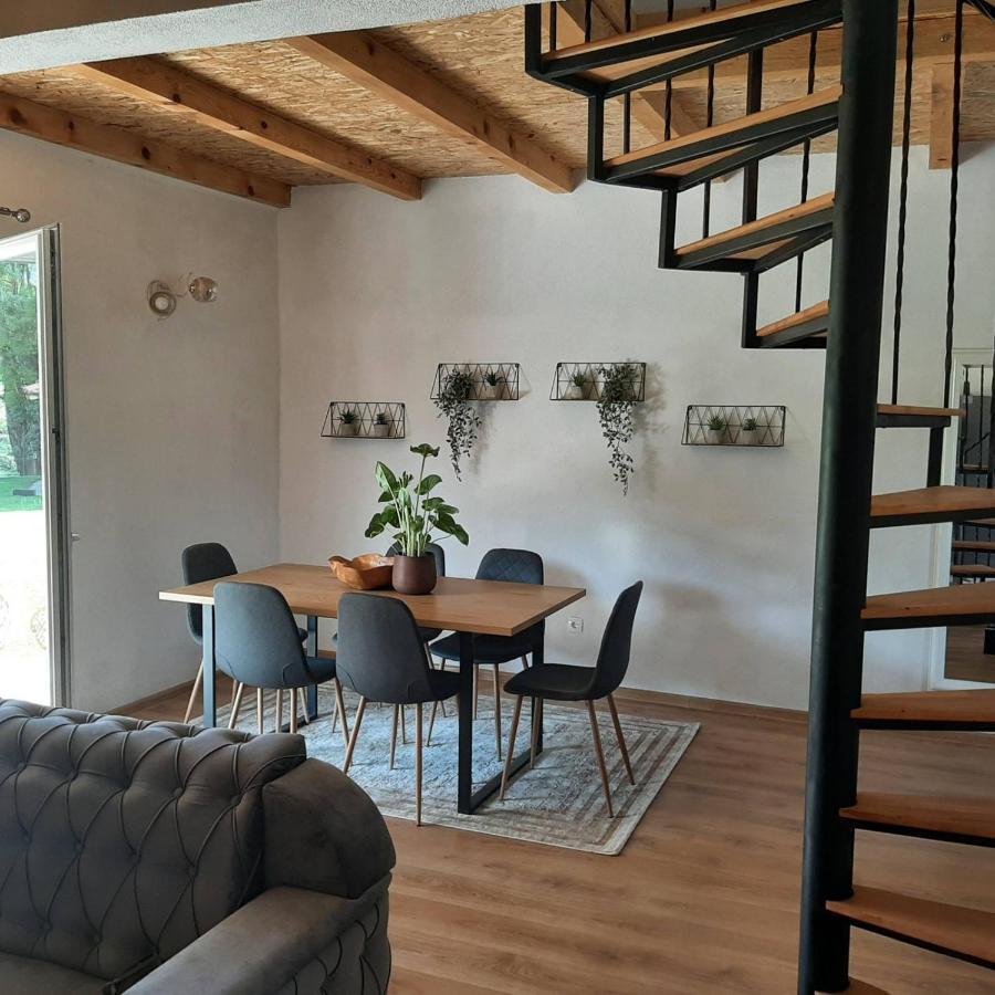 Holiday Home Dani Bihać エクステリア 写真
